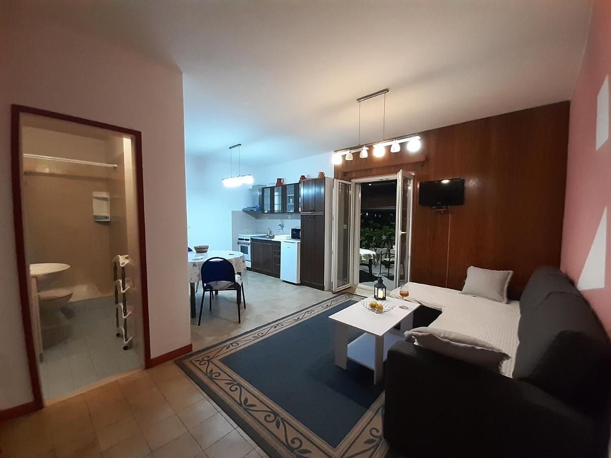 Apartments Cebalo - Ekonomija Корчула Екстер'єр фото